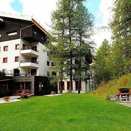 Hotel Retreat, Slopes Of Cervinia