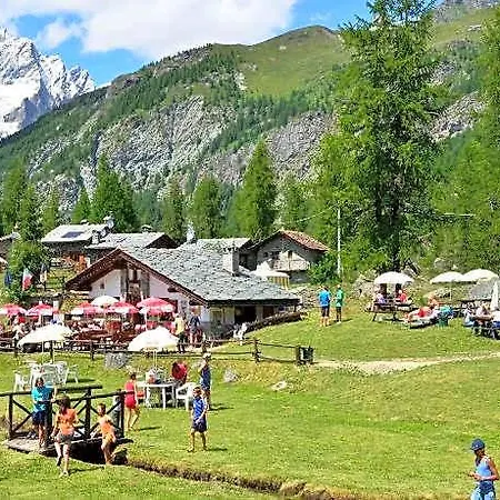 Retreat, Slopes Of Cervinia 3*