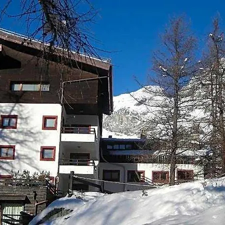 Retreat, Slopes Of Cervinia Hotel 3*