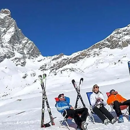 Hotel Retreat, Slopes Of Cervinia Valtournenche
