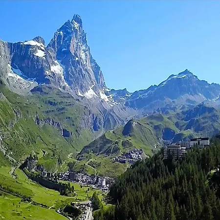 Hotel Retreat, Slopes Of Cervinia Valtournenche