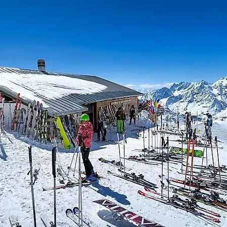 Retreat, Slopes Of Cervinia Hotel 3*